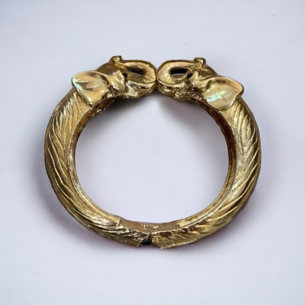Gorgeous Gold Tone Elephant Clamper Bracelet Black Rhinestone Eyes